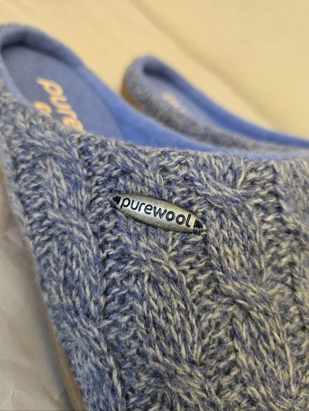 Cosyfeet Purewool Men's Sz 9 Slip On Benny Mules Blue Cable Knit Warm & Comfy